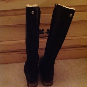 Ugg boots size 5 1/2 New